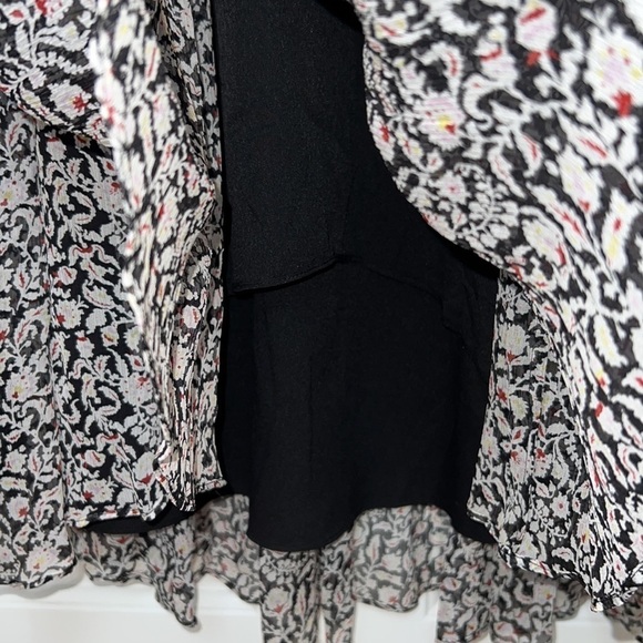 Joie Tobey Dress Boho Midi Floral Ruffle Size Large Black, White, Red NWOT - Picture 10 of 16